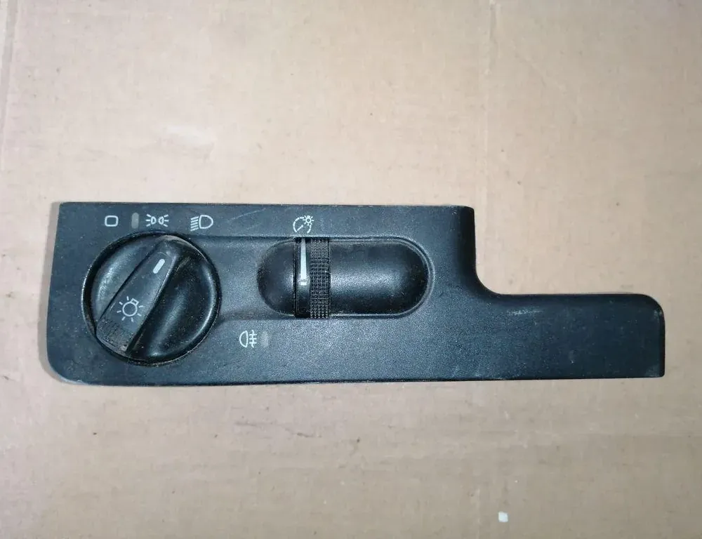 VOLKSWAGEN Passat B7 (2010-2015) Lukturu vadības slēdzis 3A1941531A 33856467