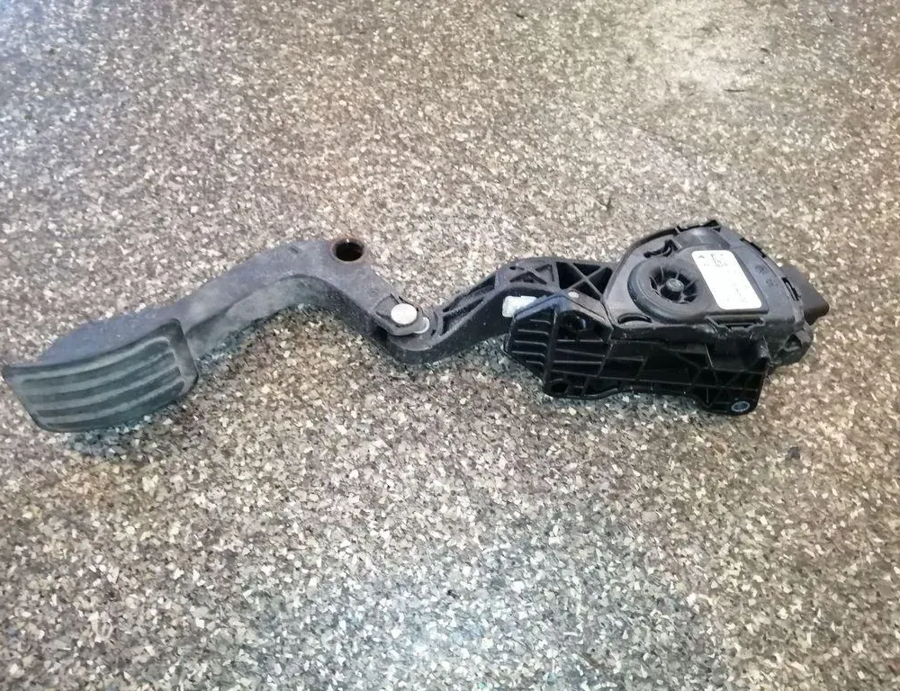 FIAT Scudo 2 generation (2007-2016) Throttle Pedal 1401280880 33859262