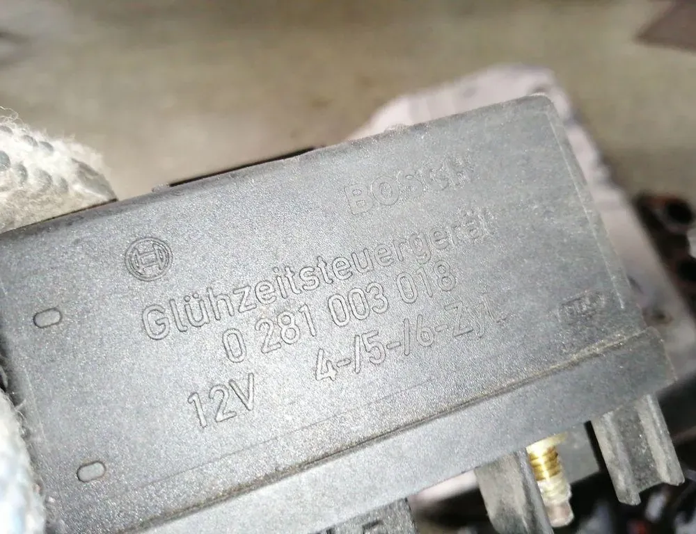 PEUGEOT 407 1 generation (2004-2010) Aizdedzes sveces 0281003018 33860866