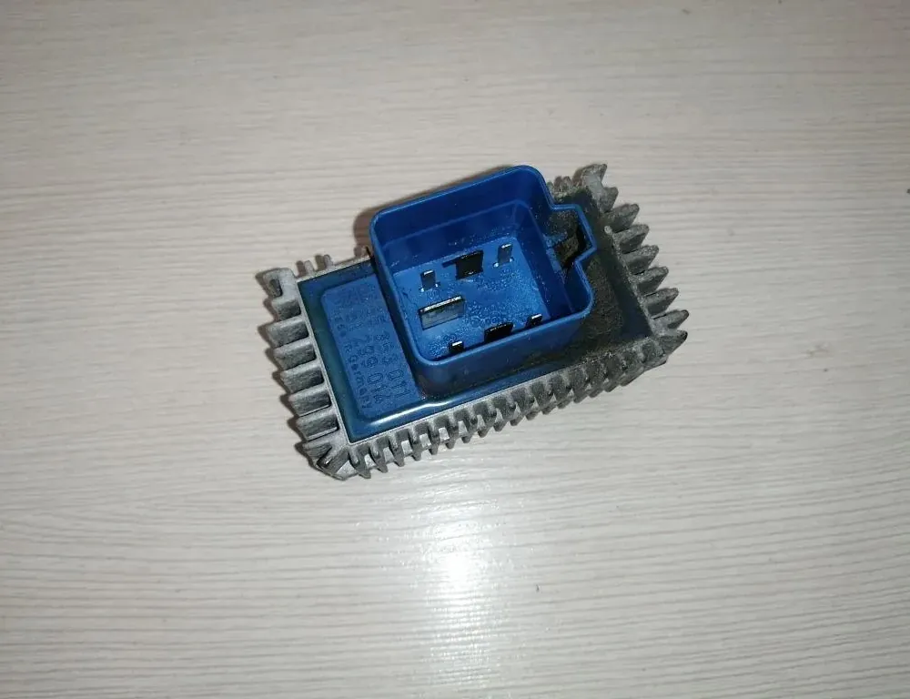 OPEL Zafira B (2005-2010) Aizdedzes sveces 55353011 33972506