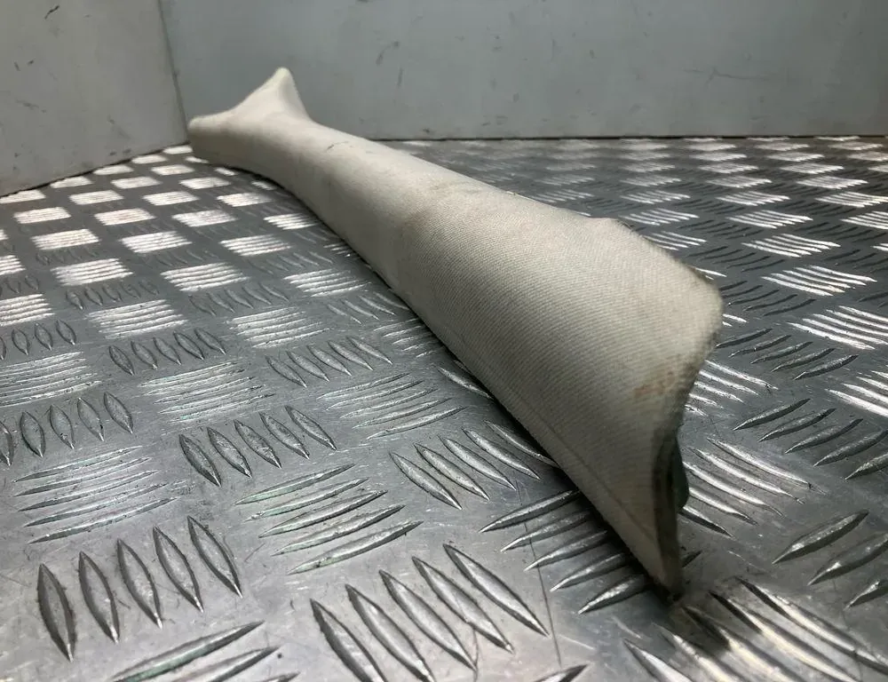 LAND ROVER Range Rover Sport 1 generation (2005-2013) Right A Pillar Trim 631240081 33502029