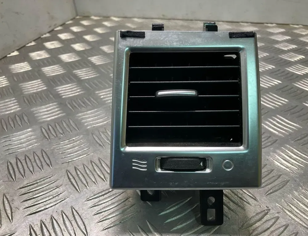 LAND ROVER Range Rover Sport 1 generation (2005-2013) Center console air vents AH3219636B 33545882
