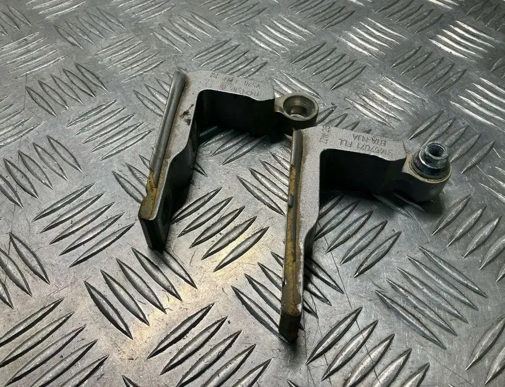 VOLVO XC40 1 generation (2017-2024) Citas virsbūves detaļas 31424585,31457071 33602285