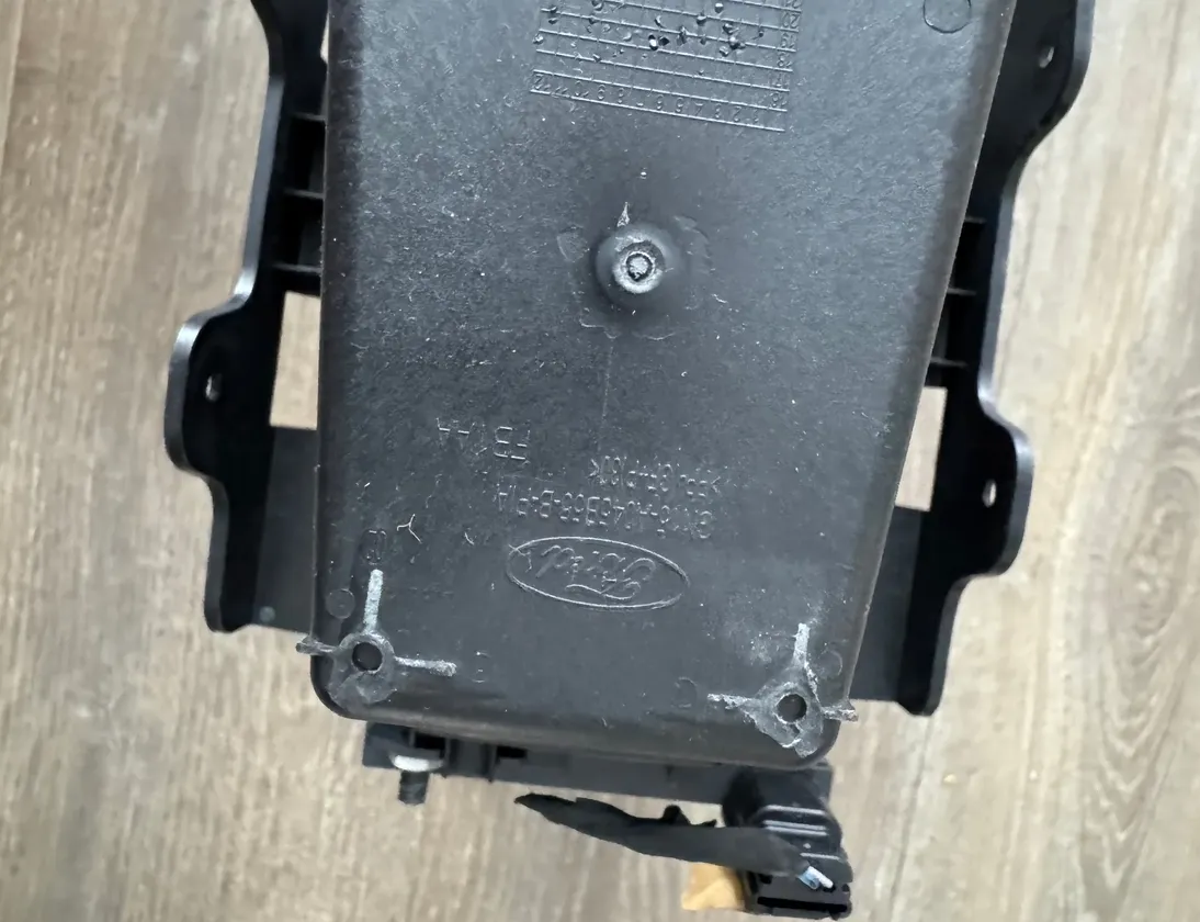 FORD EcoSport 2 generation (2013-2024) Roku balsts gn15-a045b55 33705971