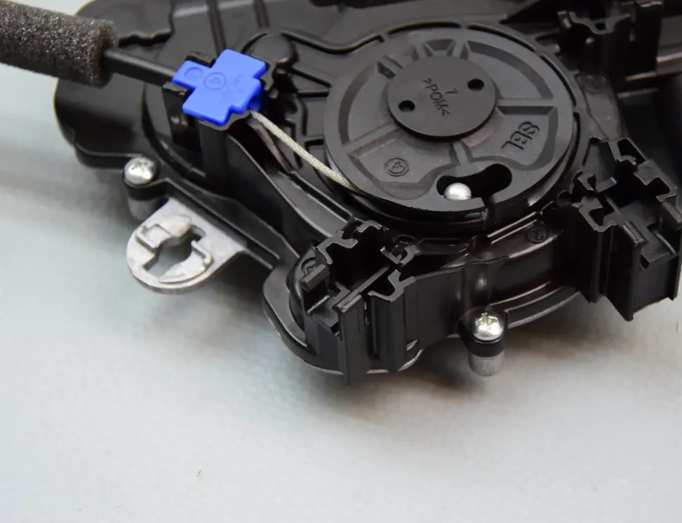 AUDI Q7 4M (2015-2024) Tailgate Boot Lock 4M0827887C 31706671