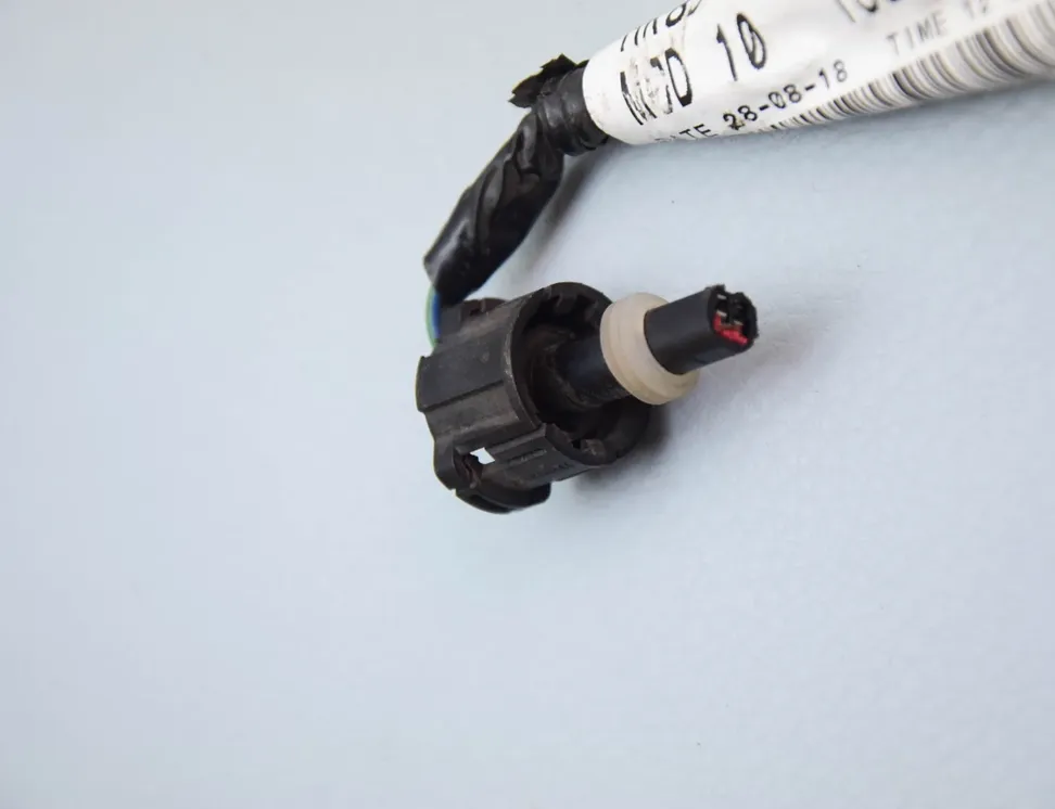 LAND ROVER Range Rover Velar 1 generation (2017-2024) ДРУГОЙ ПРОВОДНИК HK83-14A614-DB 33360071