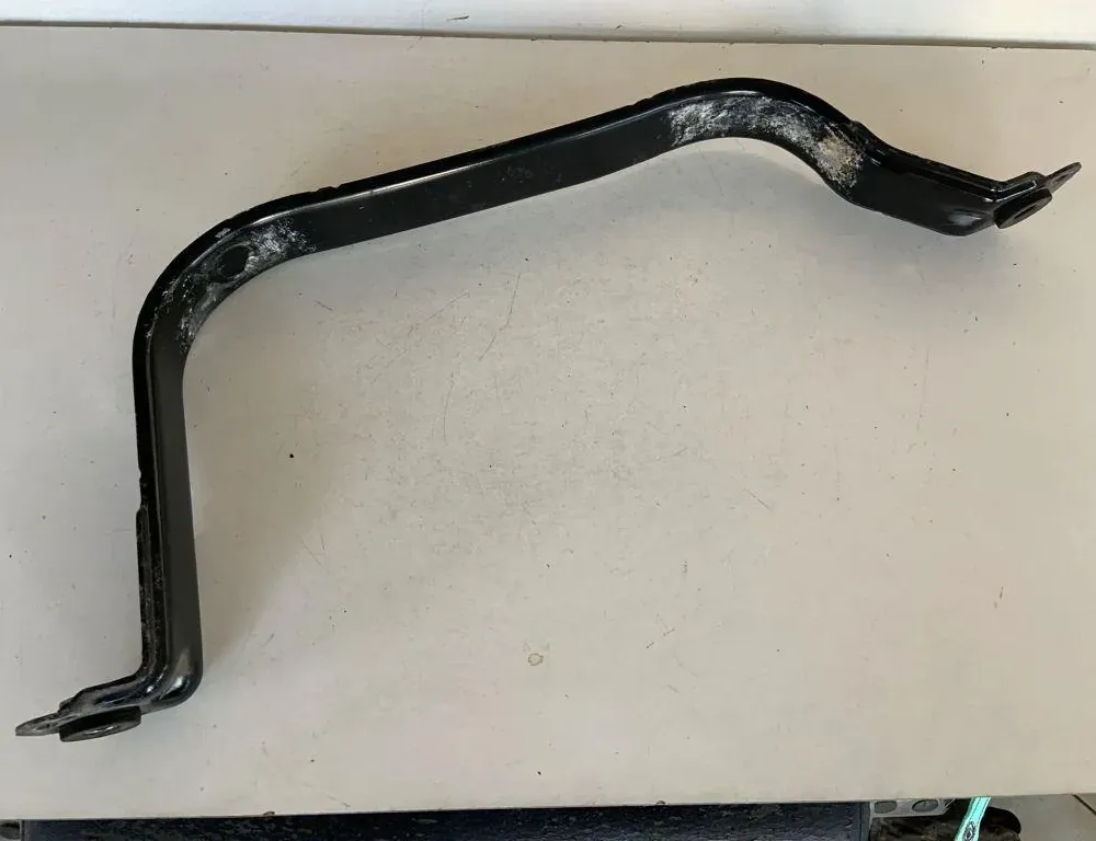 AUDI Q7 4M (2015-2024) Fuel Tank Holder 4M0201391C 33974529