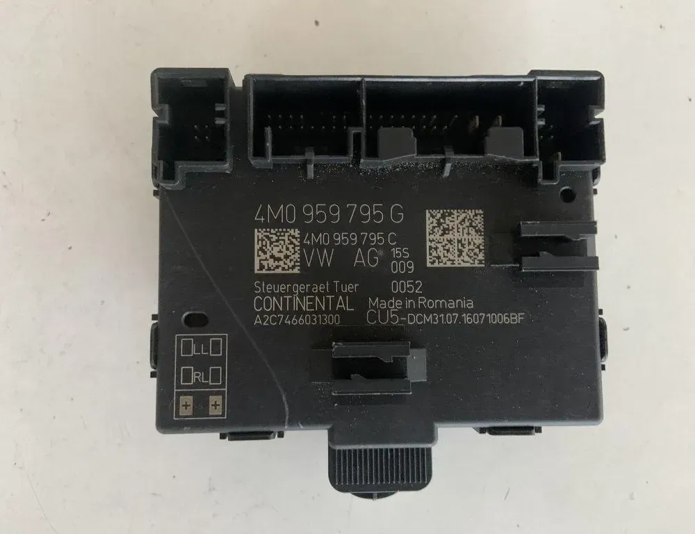 AUDI Q7 4M (2015-2024) Priekšējo kreiso durvju vadības bloks 4M0959795G 33772172