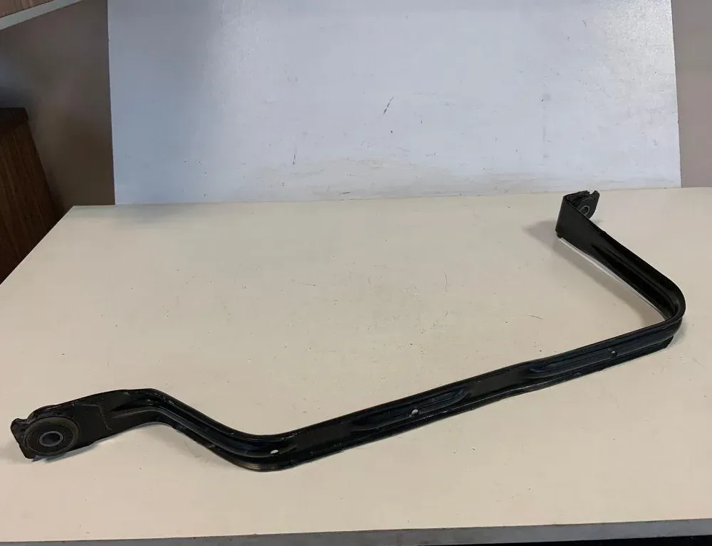 AUDI A4 B8/8K (2011-2016) Держатель топливного бака 8W0201653G 33773295