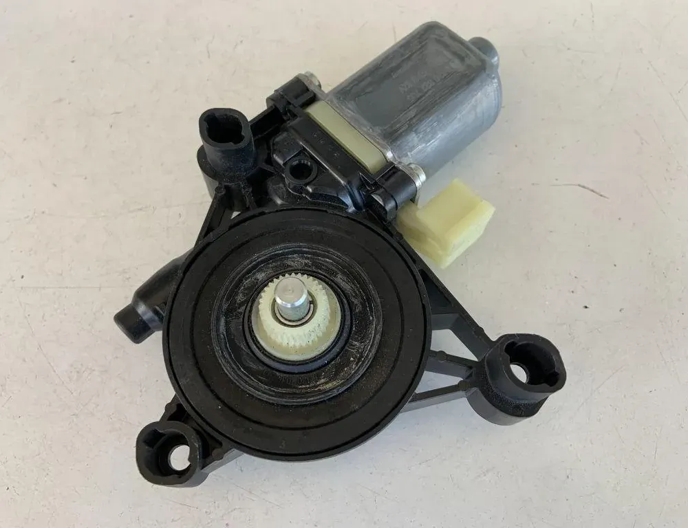 AUDI Q7 4L (2005-2015) Маторчик стеклоподъемника задней правой двери 8W0959801 33773596