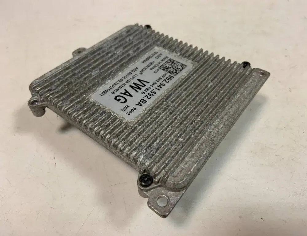 PORSCHE Taycan 1 generation (2019-2023) Блок управления светодиодами 992941592BA 33827022