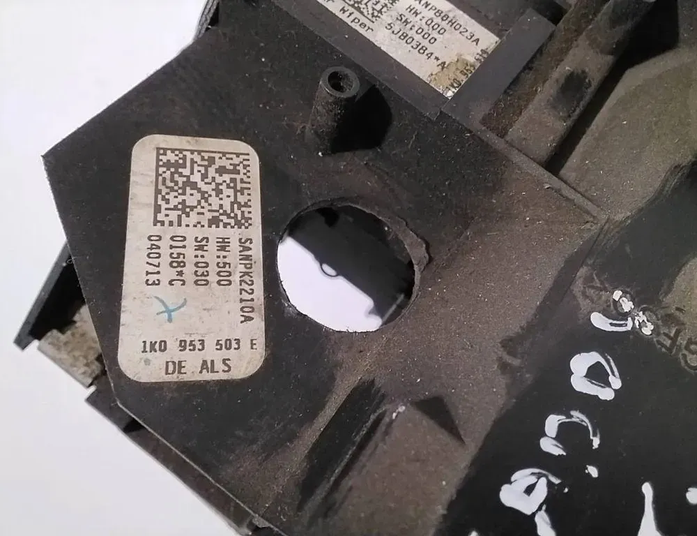 VOLKSWAGEN Caddy 3 generation (2004-2015) Подрулевой переключатель 1K0953503E 33252254