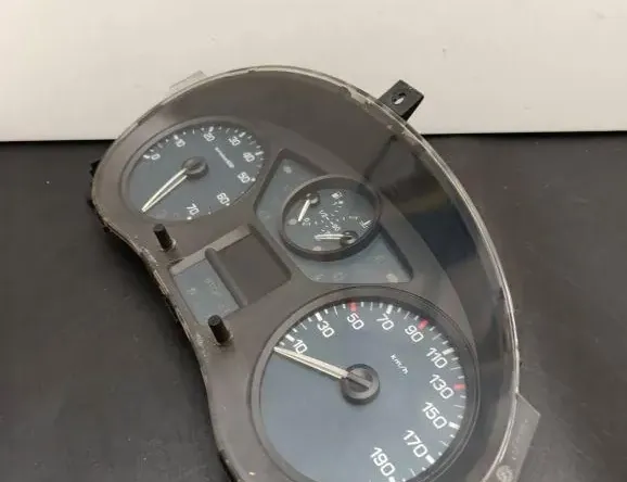 CITROËN Berlingo 2 generation (2008-2023) Instrumentu panelis/spidometrs 9665000480 33253782