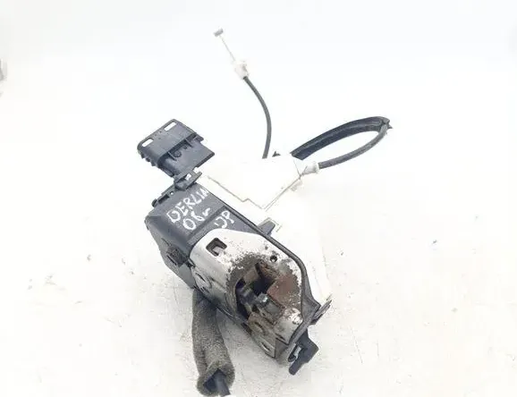 CITROËN Berlingo 2 generation (2008-2023) Priekšējo labo durvju slēdzene 828405 33263875