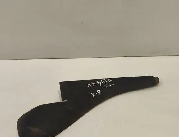 RENAULT Master 3 generation (2010-2023) Priekšējā stikla tīrītāja apdare / plastmasa 668100009R 33265002