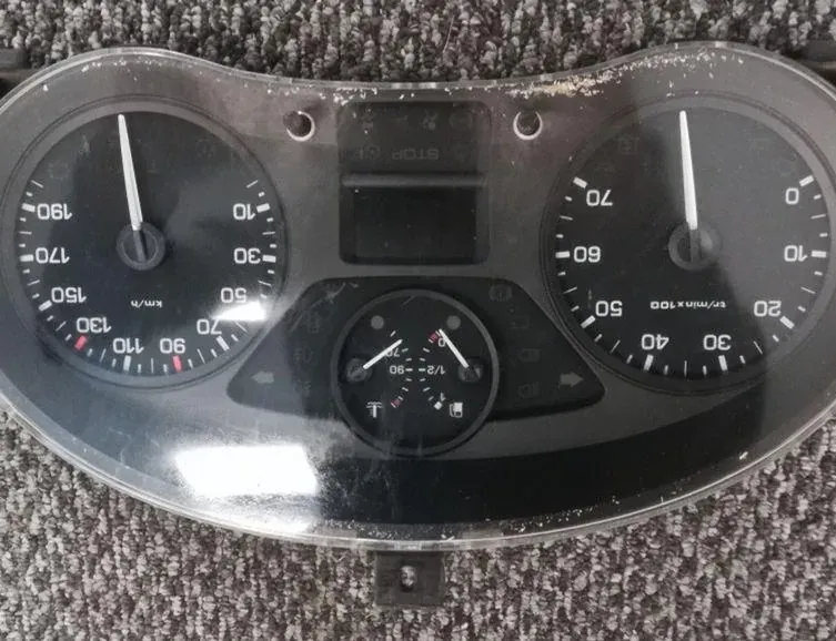 FIAT Scudo 2 generation (2007-2016) Instrumentu panelis/spidometrs 9801642280 33394255