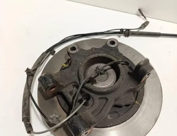 MERCEDES-BENZ Vito W447 (2014-2023) Aizmugurējā kreisā riteņa rumbas vārpsta/stupica 0206,a447357 33394514