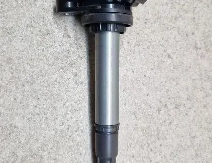 TOYOTA Auris 2 generation (2012-2015) Augstsprieguma aizdedzes vads (svečvads) 10r035444,90919-02258 34248452