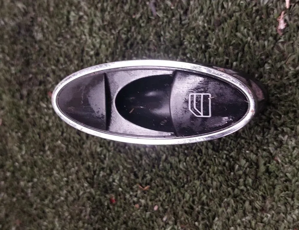 MERCEDES-BENZ E-Class W211/S211 (2002-2009) Aizmugurējo kreiso durvju loga pacēlāja slēdži A2118218651 34247864