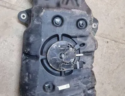 MERCEDES-BENZ GLE W166 (2015-2018) AdBlue tvertne 34248934