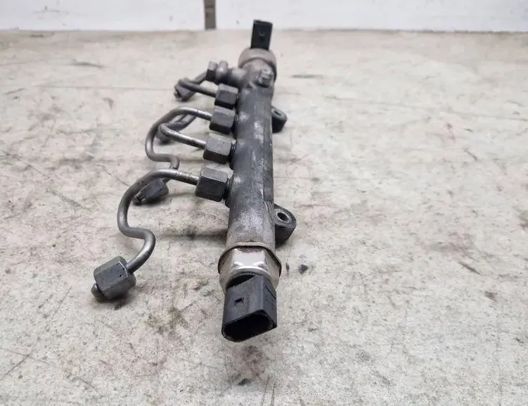 MERCEDES-BENZ CLA-Class C117 (2013-2016) Fuel Rail A6510700495,A6510700700,17520HG00A 34248923