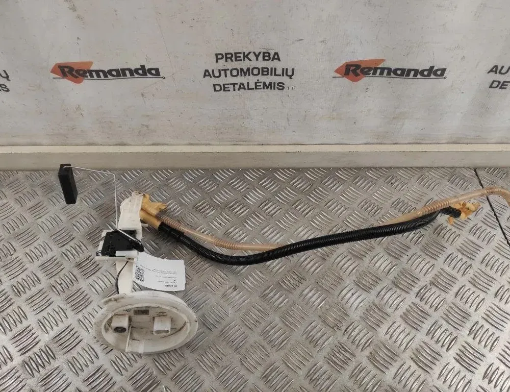 VOLKSWAGEN Tiguan 1 generation (2007-2017) Fuel level sensor 5N0919673Q 31576389