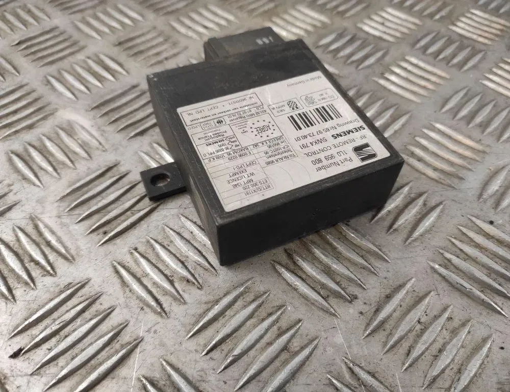 SEAT Toledo 2 generation (1999-2006) Komforta vadības bloks 1L0959800 31587418