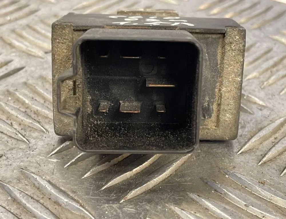 RENAULT Clio 2 generation (1998-2013) Aizdedzes sveces 7700115078 31587695