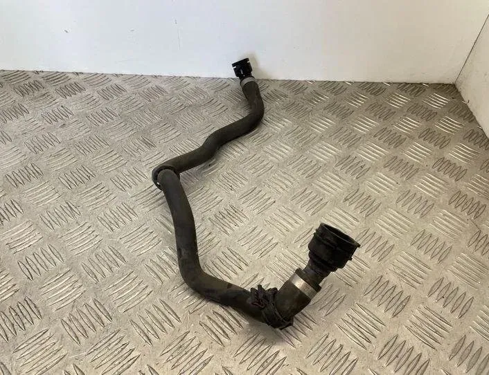 BMW 4 Series F32/F33/F36 (2013-2020) Coolant Hose Pipe 7812948 21450008