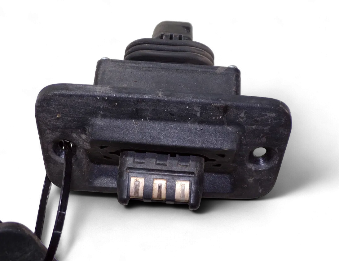 VOLKSWAGEN Caddy 3 generation (2004-2015) Durvju kontaktu savienotājs 22400167510 33119964