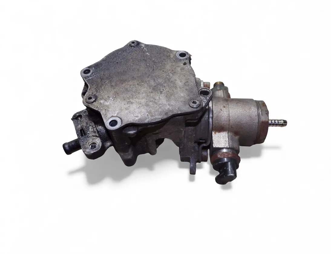 VOLKSWAGEN Passat B7 (2010-2015) Вакуумный насос 06J145100C 33492807