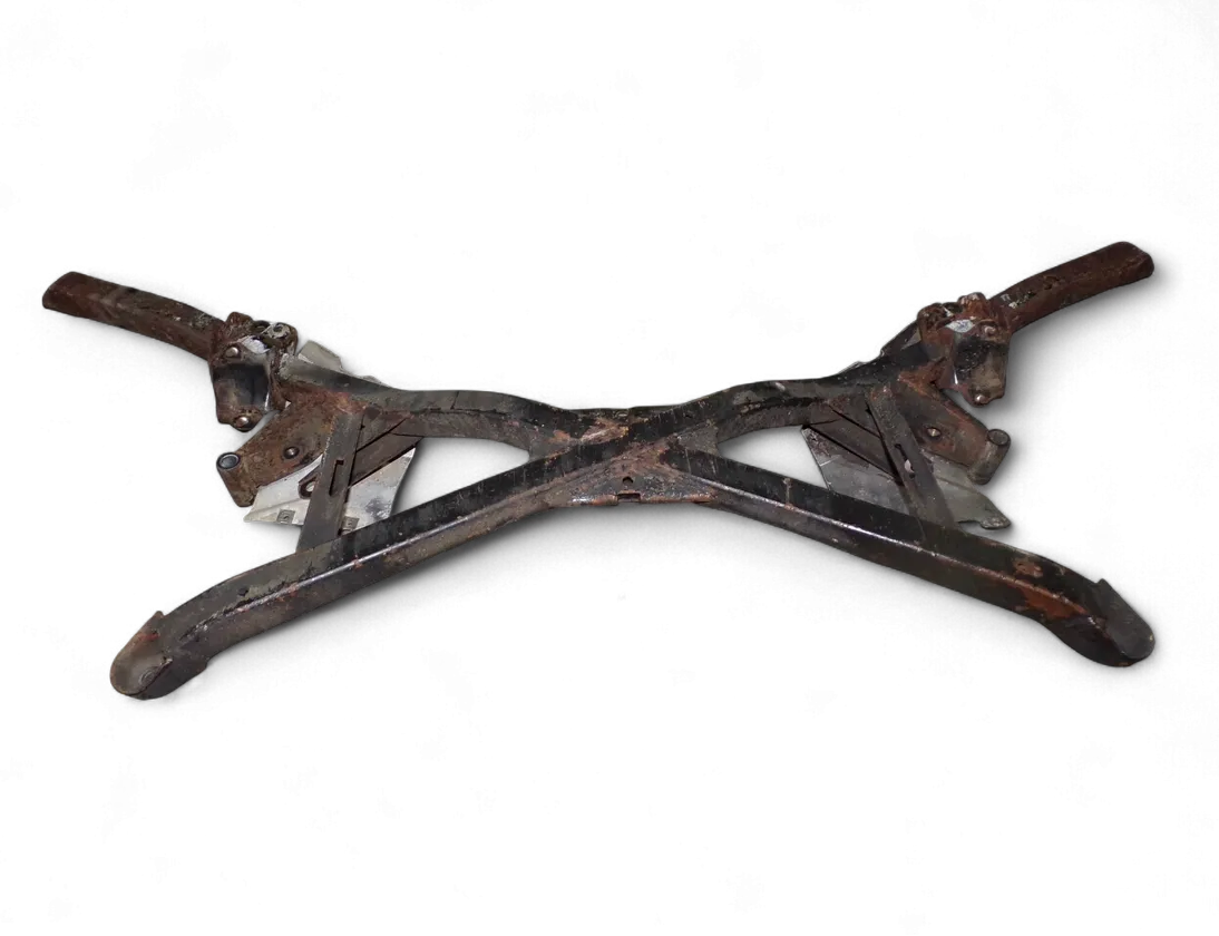 BMW 8 Series E31 (1989-1999) Передний траверс 31111140614 33494105