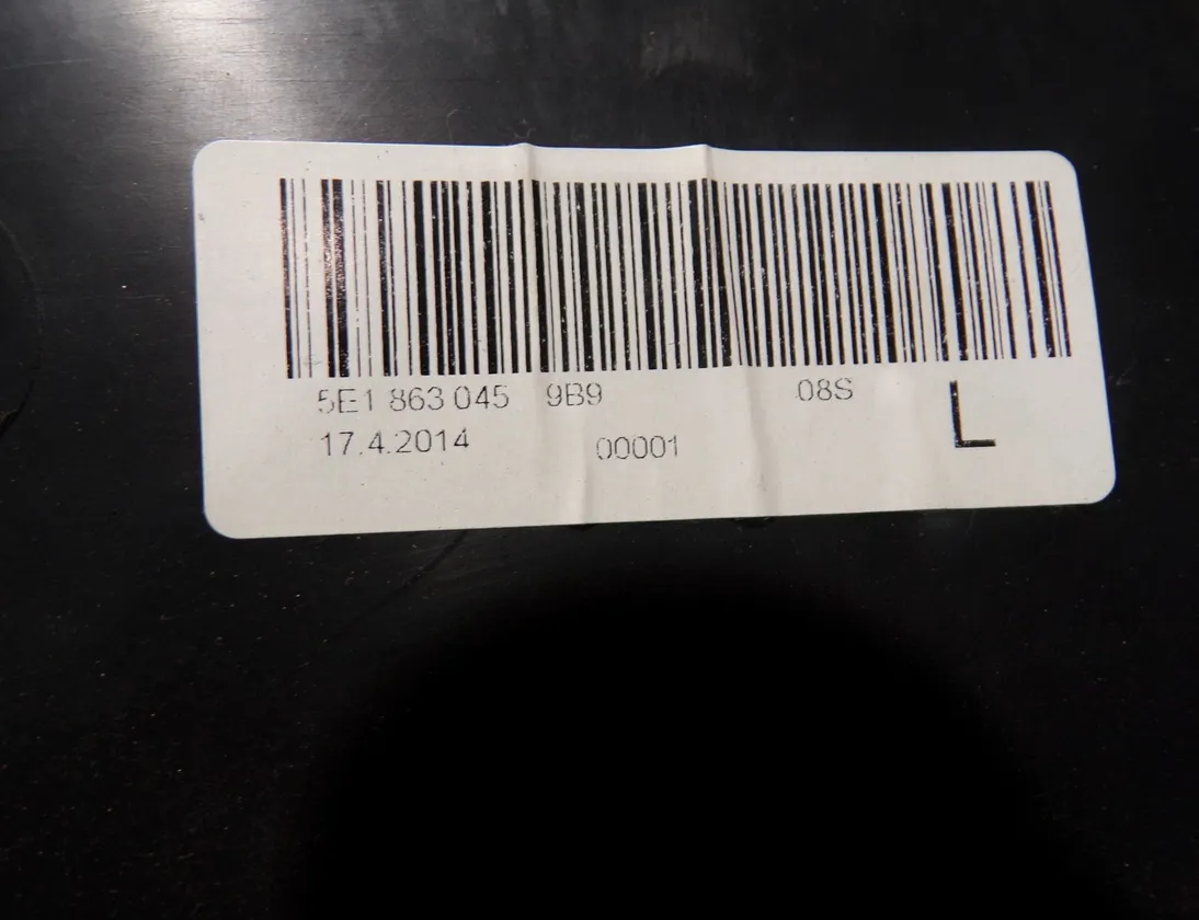 SKODA Octavia 3 generation (2013-2020) Centrālās konsoles apdare 5E1863045 33524859