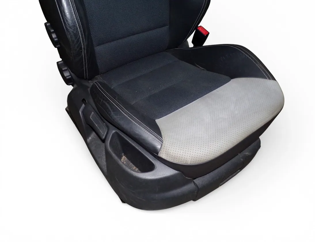 SKODA Octavia 2 generation (2004-2013) Sēdekļi 1K4881106PC,1K4881105PC 33724807