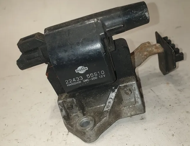 NISSAN Terrano 1 generation (1985-1995) Augstsprieguma aizdedzes spole 2243355s10 23247390