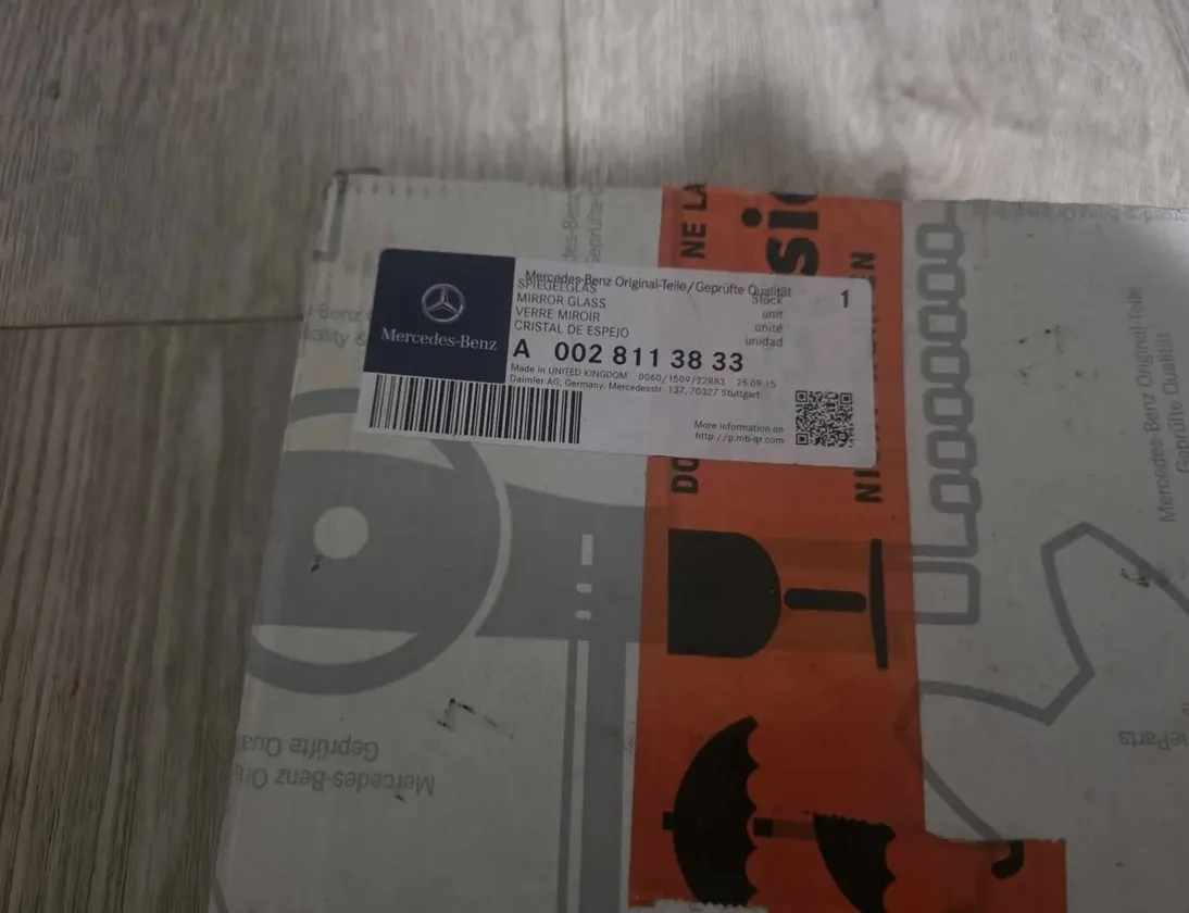 MERCEDES-BENZ ACTROS MP2 / MP3 (2002-present) Priekšējo labo durvju spoguļa stikls A0028113833 34145040