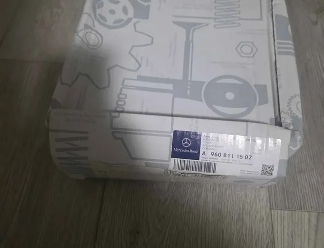 MERCEDES-BENZ ACTROS MP4 (2011-present) Priekšējo kreiso durvju spoguļa rāmis A9608111507 34143791