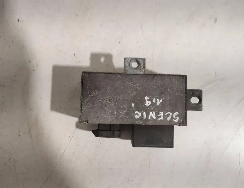 RENAULT Megane 1 generation (1995-2003) Aizdedzes sveces 7700111525 31507193