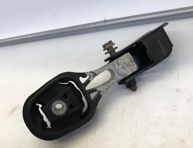 OPEL Mokka 2 generation (2021-2023) Pārnesumkārbas stiprinājums 9824123680 33338956