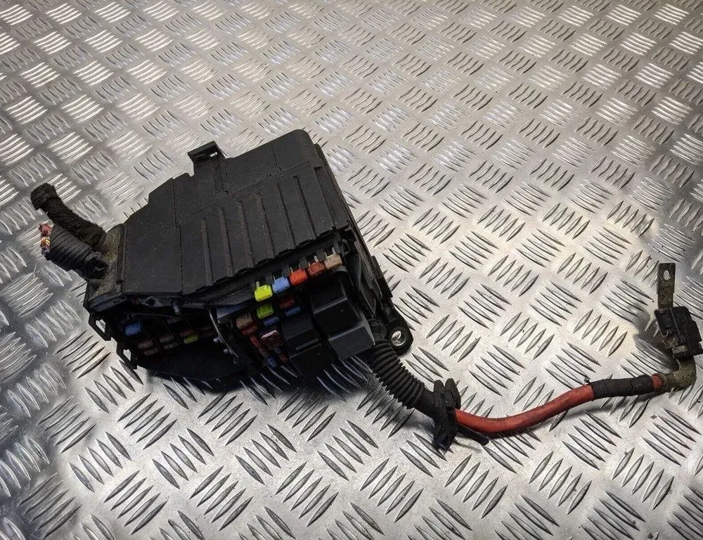 VOLVO V60 1 generation (2010-2020) Drošinātāju kārba 6G9T14A067CA 31433096