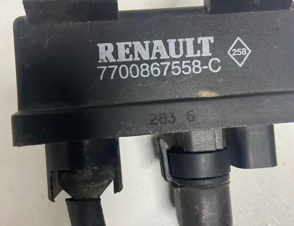 RENAULT Megane 1 generation (1995-2003) Aizdedzes sveces 283G,7700867558C 34032815