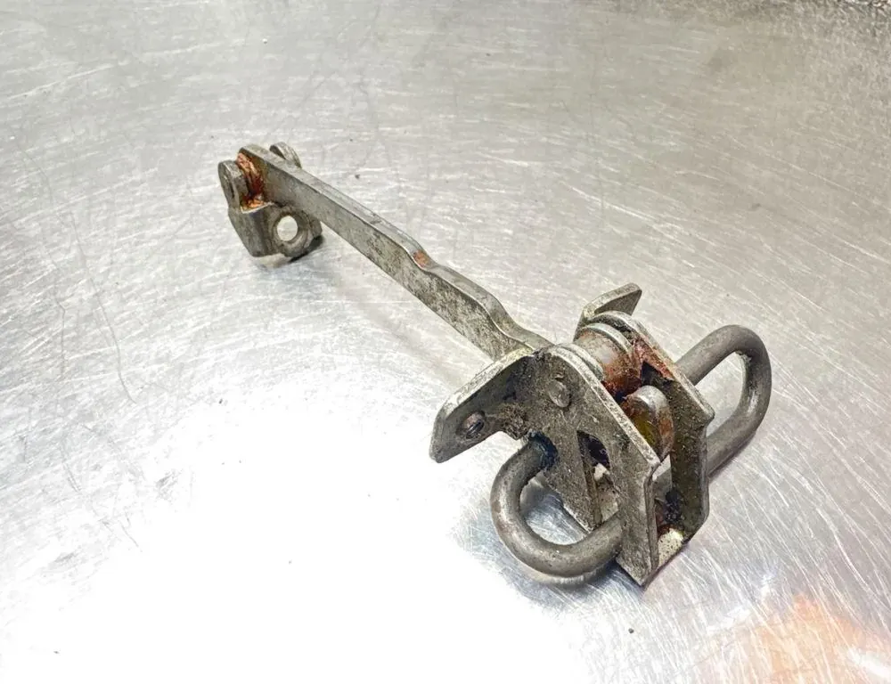 OPEL Zafira A (1999-2003) Ограничитель передней левой двери 24434087 34476295