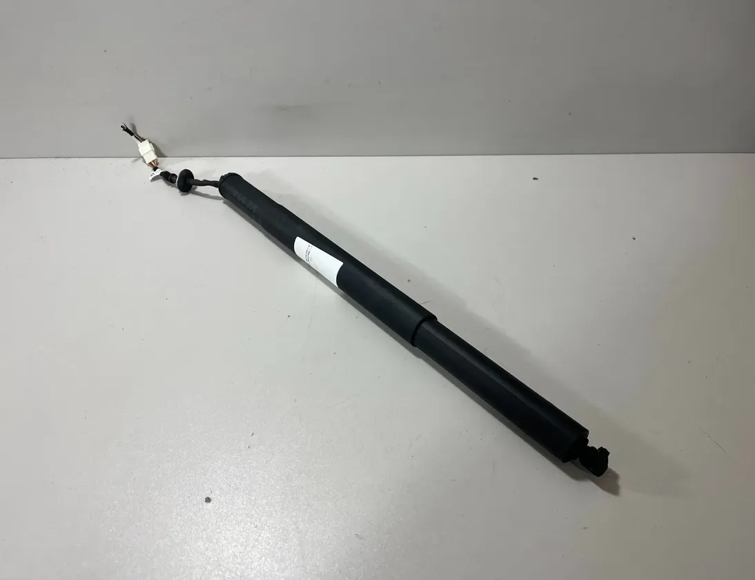 BMW X5 G05/G18 (2018-2024) Амортизатор крышки багажника левый 9482800 33120512