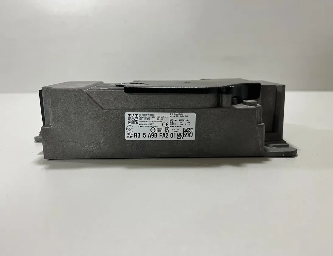 BMW X5 G05/G18 (2018-2024) Аудио система 6809632,2622517,2622520,2622519,2622516,9460501,9460502,2622518,6813597,2622812,5B86EA6,5B44D44,5A9BFA2,5A923E0,5A86487,5A80729,5A7DD99,5A78624,5A758D7,5A5CA89,5A38AB8,9832609,8779561,8720174,8717934,8711252,5A207E7,9826944 33138802