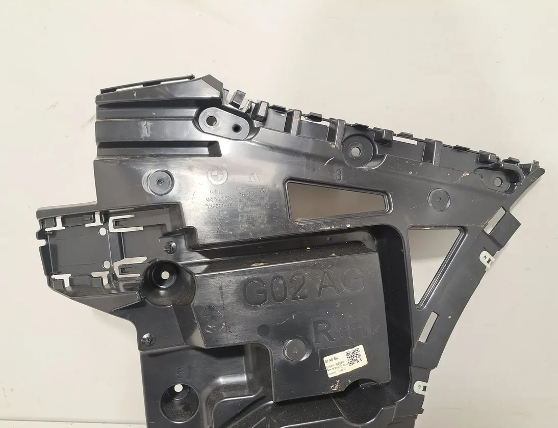 BMW X4 G02 (2018-2024) Rear Right Bumper Bracket 9451158 33335002