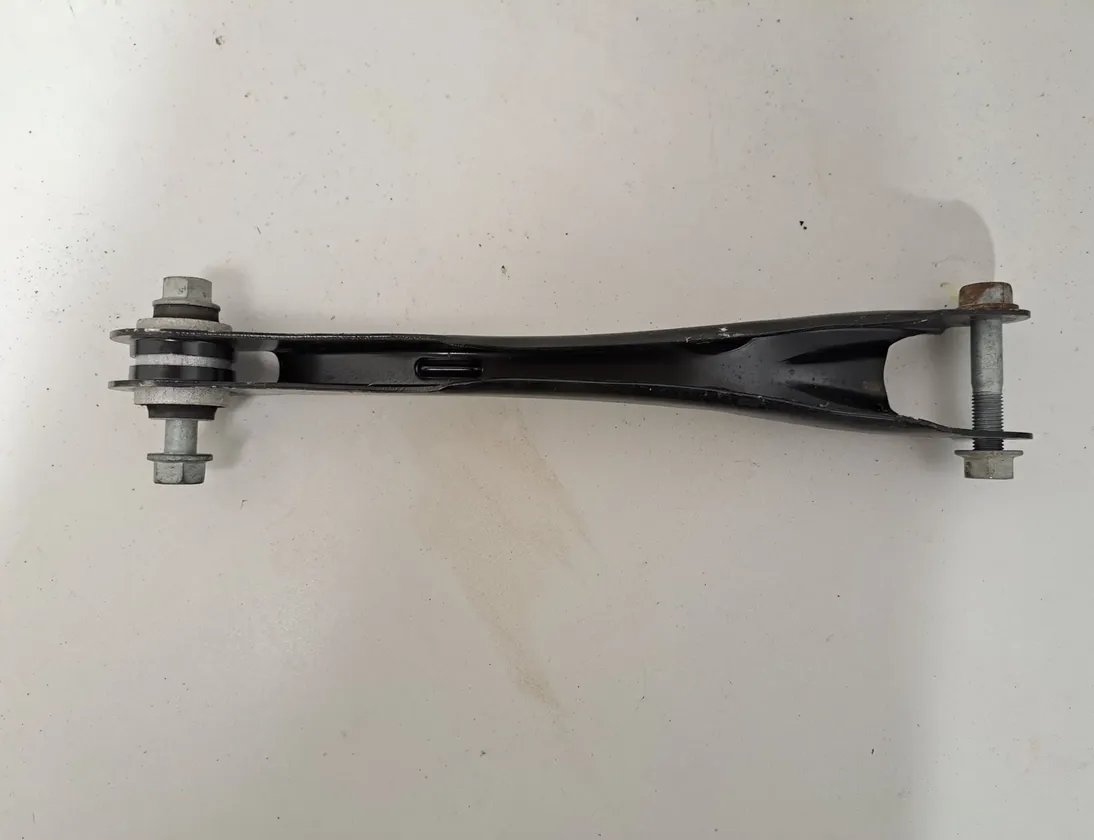 BMW 4 Series G22, G23, G26 (2020-2023) Aizmugurējā kreisā balstiekārta 6892521,6892519,8482603,6879659,6886448,6881199,6878631,6878639,1543697,6785607,6889315,6889812,6895466,6888955,6890070 33549387