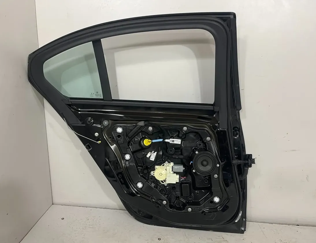 BMW 3 Series G20/G21/G28 (2018-2024) Дверь задняя левая 7482277,7445045,9491461,8498855,5A5C897,7465139,7465141,7465151,7432233,7425083 33566720