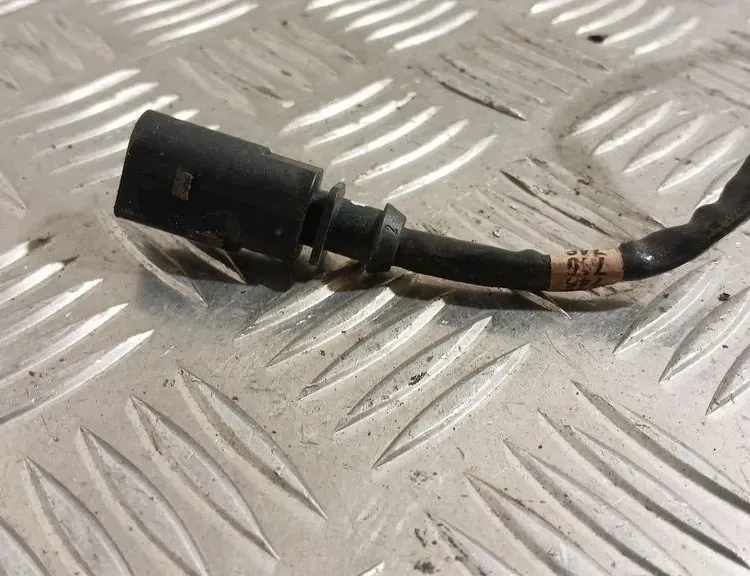 VOLKSWAGEN Passat B8 (2014-2023) Exhaust gas temperature sensor 04L906088DQ 34883821