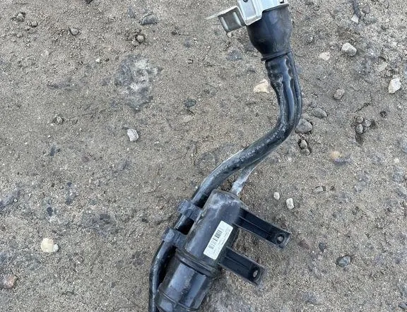 BMW 7 Series G11/G12 (2015-2023) Adblue бак 1619735830809,16197358308,1031376,7358308,16197378033,7378033 34045008