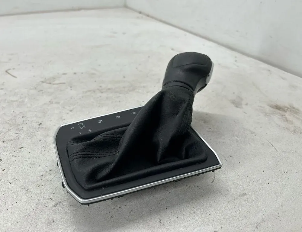 VOLKSWAGEN Tiguan 2 generation (2016-2024) Индикатор переключения передач 5NN713203HQE 33528645